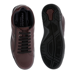Tênis Pegada com Pesponto Couro Bordô