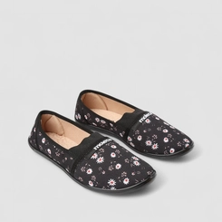 Sapatilha Feminina Moleca Floral Detalhe Elástico Preto