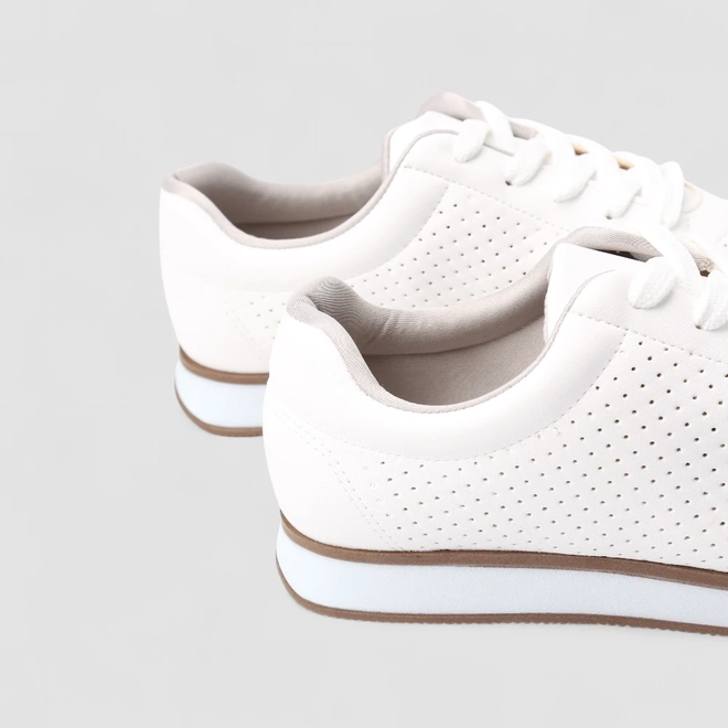 Tênis Via Marte Casual Detalhe Perfuros Branco