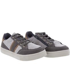 tenis cinza infantil