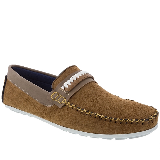 mocassim marrom