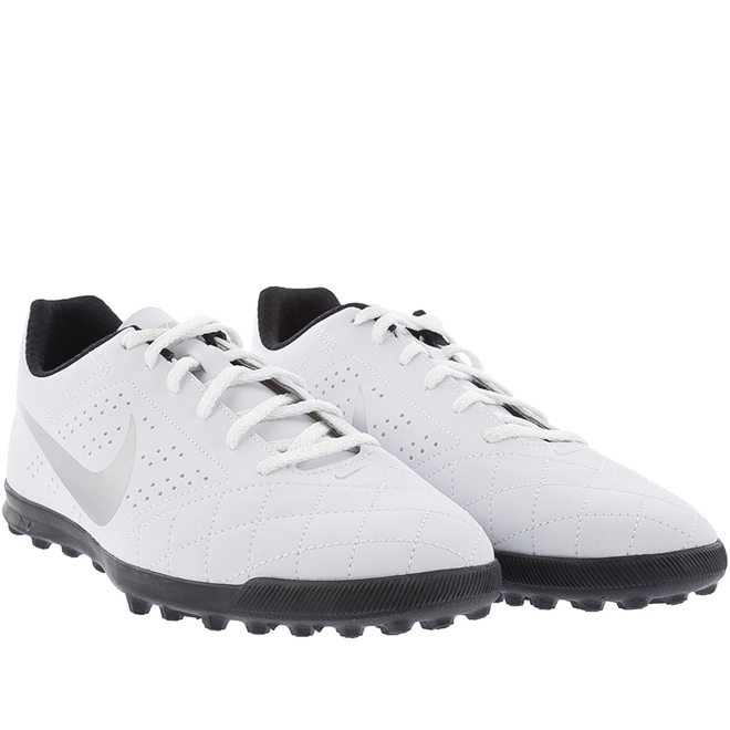 Chuteira society store nike de couro