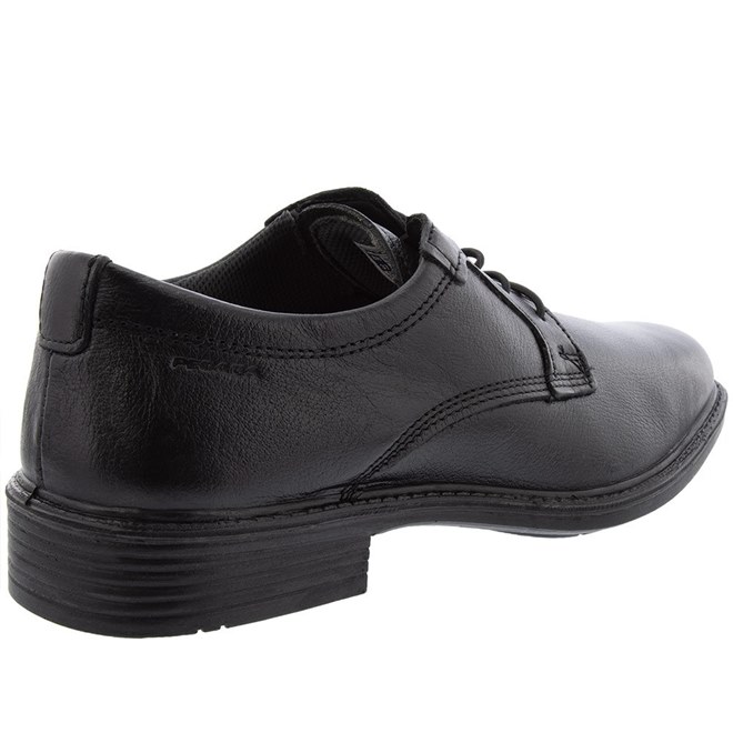 Sapato social couro deals pegada recortes preto