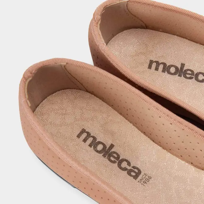 Sapatilha Feminina Moleca Detalhe Perfuros Nobuck Nude