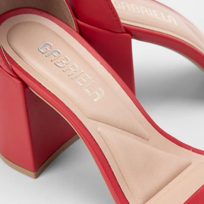Sandália Gabriela Essenciais Salto Grosso Pespontos Vermelho