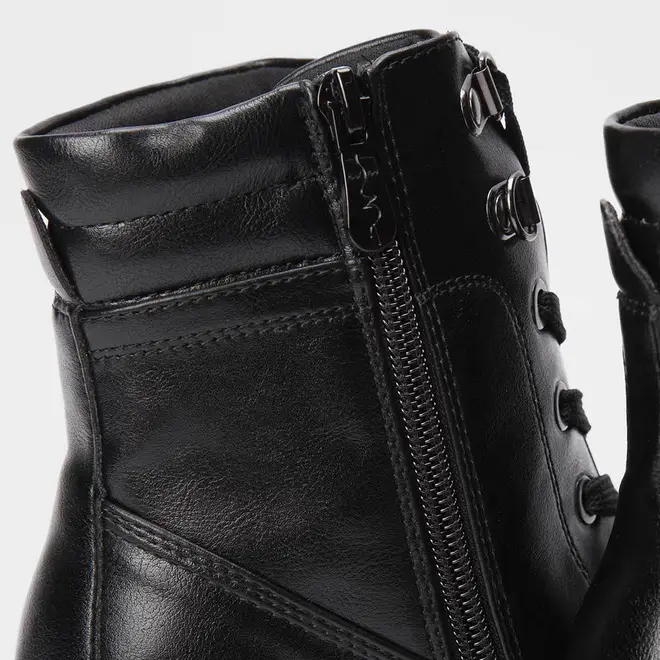 Bota Coturno Mooncity Salto Bloco Ilhós Duplo Preto