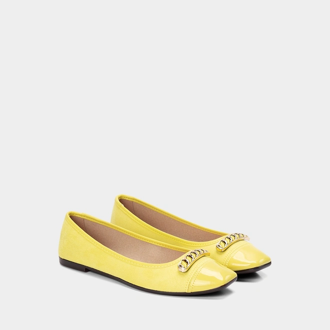 Sapatilha Feminina Moleca Detalhe Metalizado Amarelo