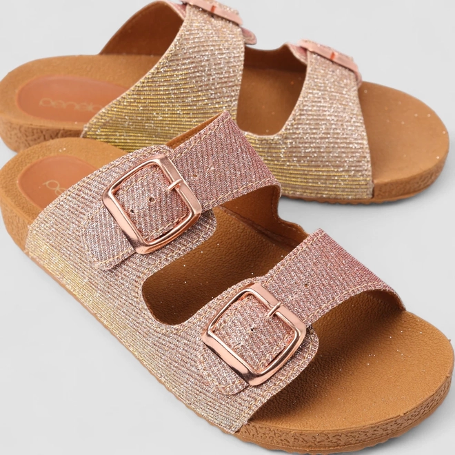 Rasteira Papete Penélope Flat Detalhe Fivelas Metalizadas Lurex Rosé