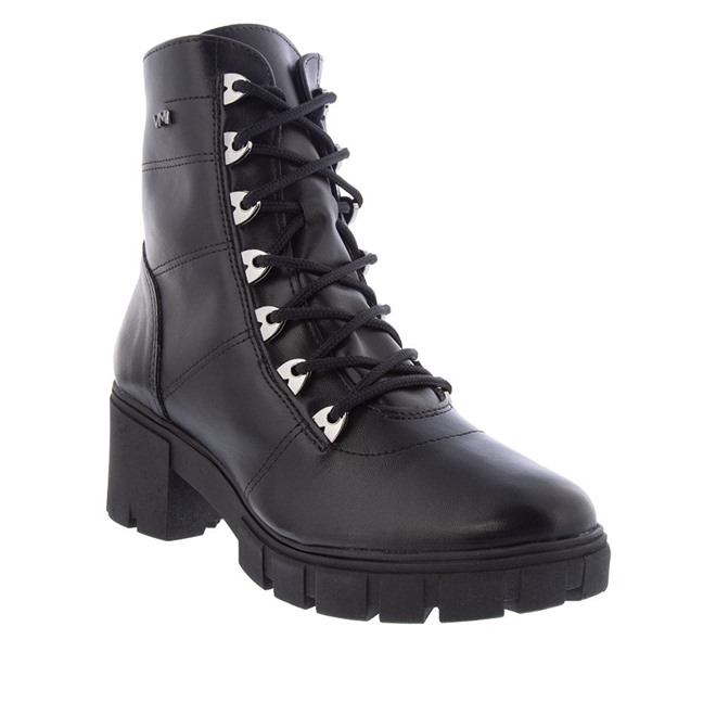 Via marte sale bota coturno