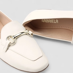 Mocassim Feminino Gabriela Enfeite Metálico Off White