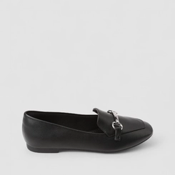 Mocassim Feminino Gabriela Enfeite Metálico Preto