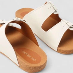 Rasteira Papete Penélope Flat Detalhe Fivelas Off White