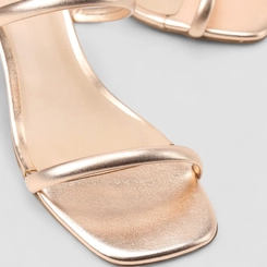 Tamanco Feminino Penélope Salto Geométrico Metalizado Ouro Rose
