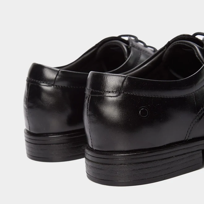 Sapato Social Democrata Metropolitan Vega Perfuros Couro Preto