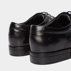 Sapato Social Democrata Metropolitan Vega Perfuros Couro Preto
