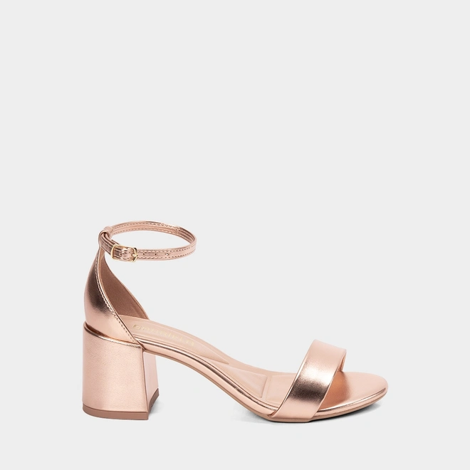 Sandália Gabriela Essenciais Salto Bloco Tira Metalizado Rose Gold