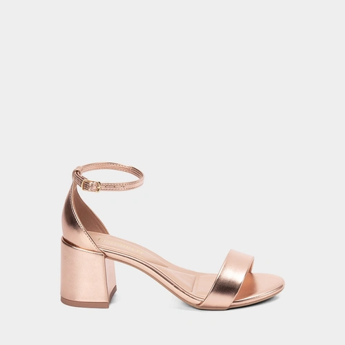 Sandália Gabriela Essenciais Salto Bloco Tira Metalizado Rose Gold