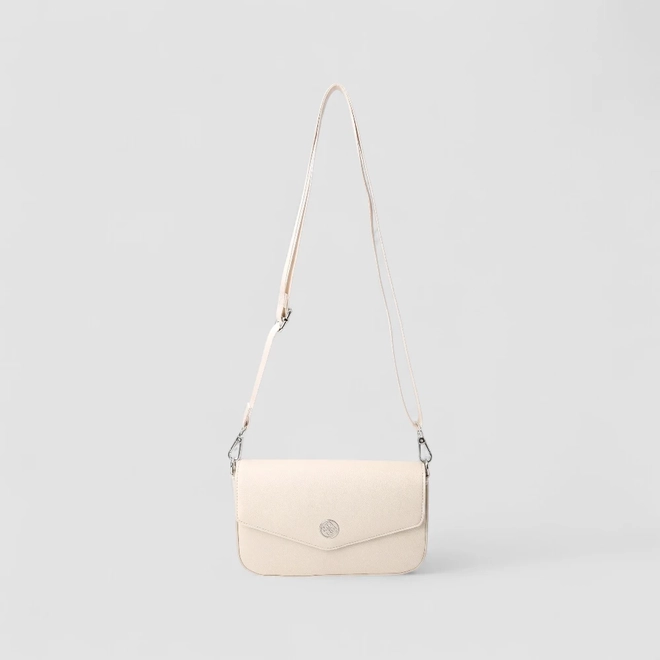 Bolsa Satchel Tiracolo Penélope Envelope Texturizada Off White