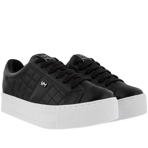 Tênis Via Marte Flatform Feminino Pespontos Matelassê Preto