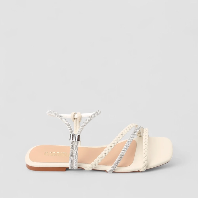Sandália Rasteira Feminina Gabriela Strass Multi Tiras Off White