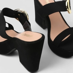 Tamanco Gabriela Plataforma Fivela Redonda Nobuck Preto