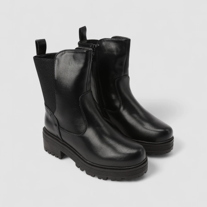 Bota Chelsea Feminina Mooncity Tratorada Preto
