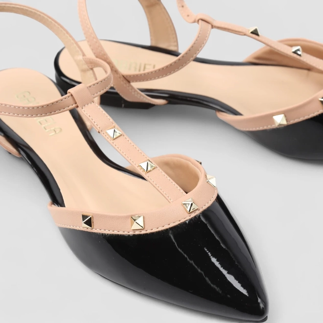 Slingback Gabriela Detalhe Recorte Tachas Nude & Preto