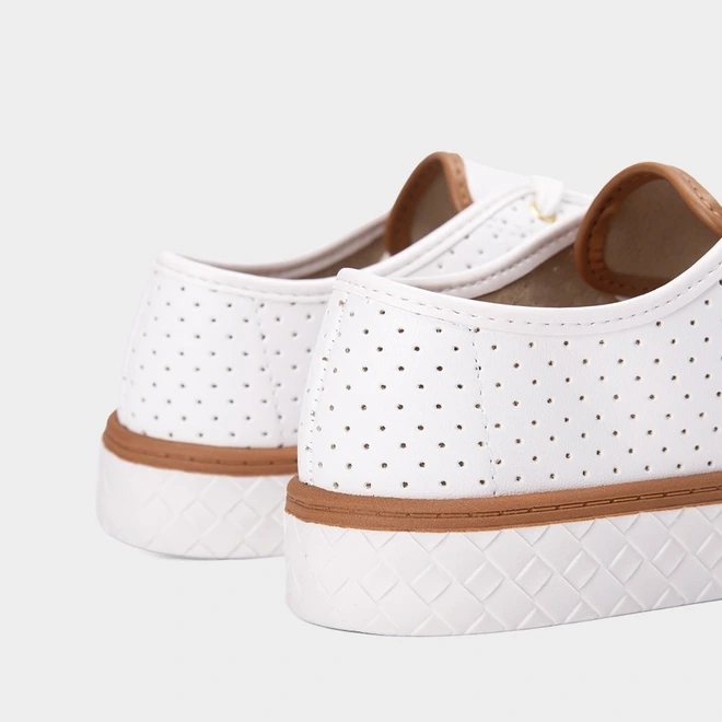 Tênis Casual Feminino Moleca Perfuros Branco