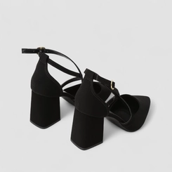 Scarpin Feminino Penélope Salto Bloco Tiras Cruzadas Nobuck Preto