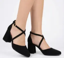 Scarpin Feminino Penélope Salto Bloco Tiras Cruzadas Nobuck Preto