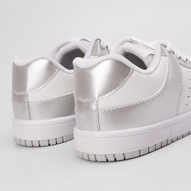 Tênis Ollie Originals Dunky Street Feminino Holográfico Cinza & Branco