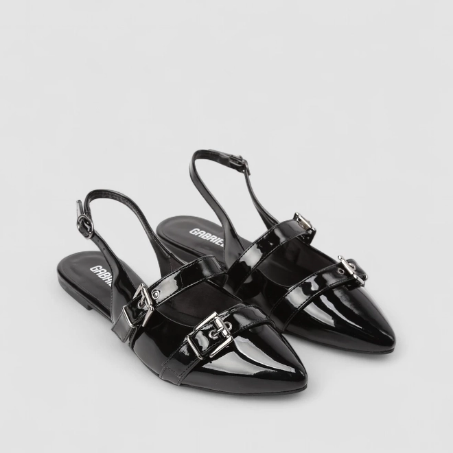 Sapatilha Boneca Slingback Feminina Gabriela Detalhe Fivelas Verniz Preto