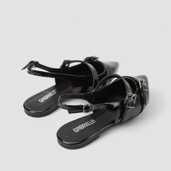 Sapatilha Boneca Slingback Feminina Gabriela Detalhe Fivelas Verniz Preto