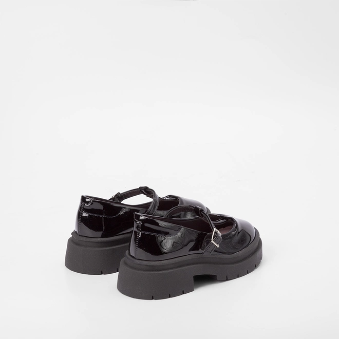 Sapatilha Boneca Infantil Molekinha Plataforma Tratorada Fivela Verniz Preto