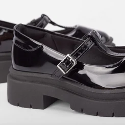 Sapatilha Boneca Infantil Molekinha Plataforma Tratorada Fivela Verniz Preto