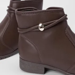 Ankle Boot Dakota Salto Bloco Detalhe Tiras Marrom