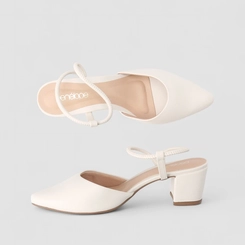 Scarpin Slingback Penélope Salto Médio Off White