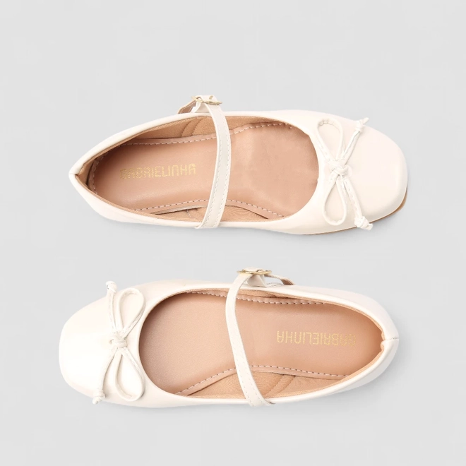 Sapatilha Boneca Infantil Gabrielinha Detalhe Laço Verniz Off White