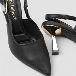 Scarpin Slingback Bebecê Salto Taça Fivela Metalizada Preto