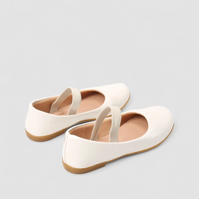 Sapatilha Boneca Infantil Gabrielinha Tira Elástico Verniz Off White