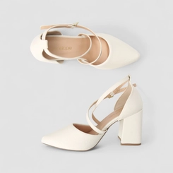 Scarpin Feminino Penélope Salto Bloco Tiras Cruzadas Off White