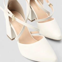 Scarpin Feminino Penélope Salto Bloco Tiras Cruzadas Off White