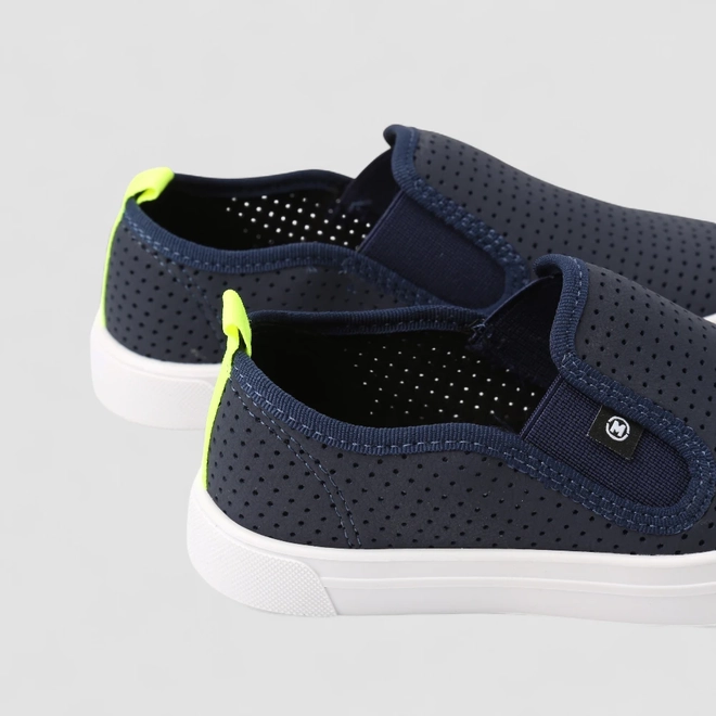 Slip On Infantil Molekinho Calce Fácil Detalhe Perfuros Marinho