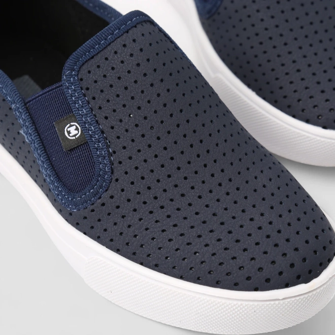 Slip On Infantil Molekinho Calce Fácil Detalhe Perfuros Marinho