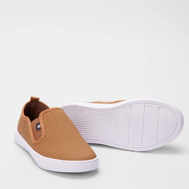Slip On Infantil Molekinho Calce Fácil Detalhe Perfuros Caramelo