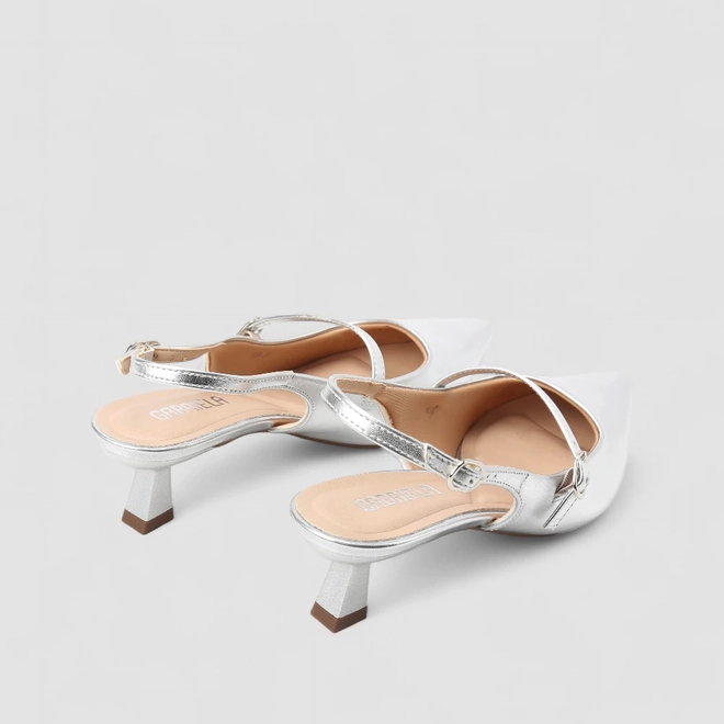 Scarpin Boneca Slingback Gabriela Salto Taça Fivelas Prata