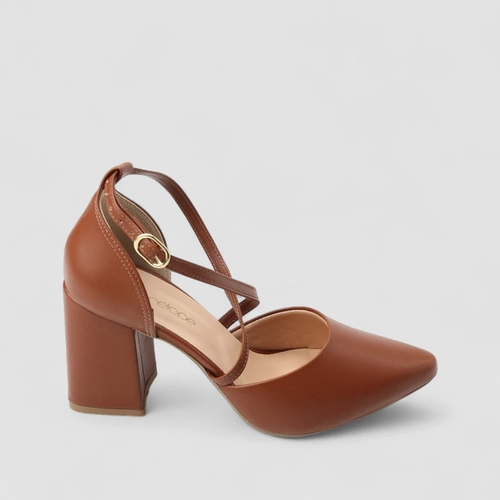 Scarpin Feminino Penélope Salto Bloco Tiras Cruzadas Caramelo