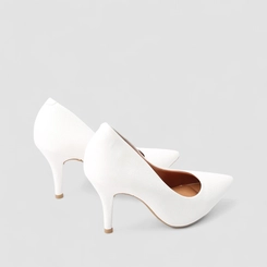 Scarpin Feminino Gabriela Salto Fino Espuma Amortecedora Branco