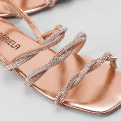 Sandália Rasteira Gabriela Tira Tripla Entrelaçadas Strass Rose Gold
