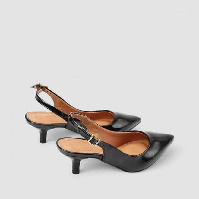 Scarpin Slingback Feminina Gabriela Essenciais Salto Fino Verniz Preto